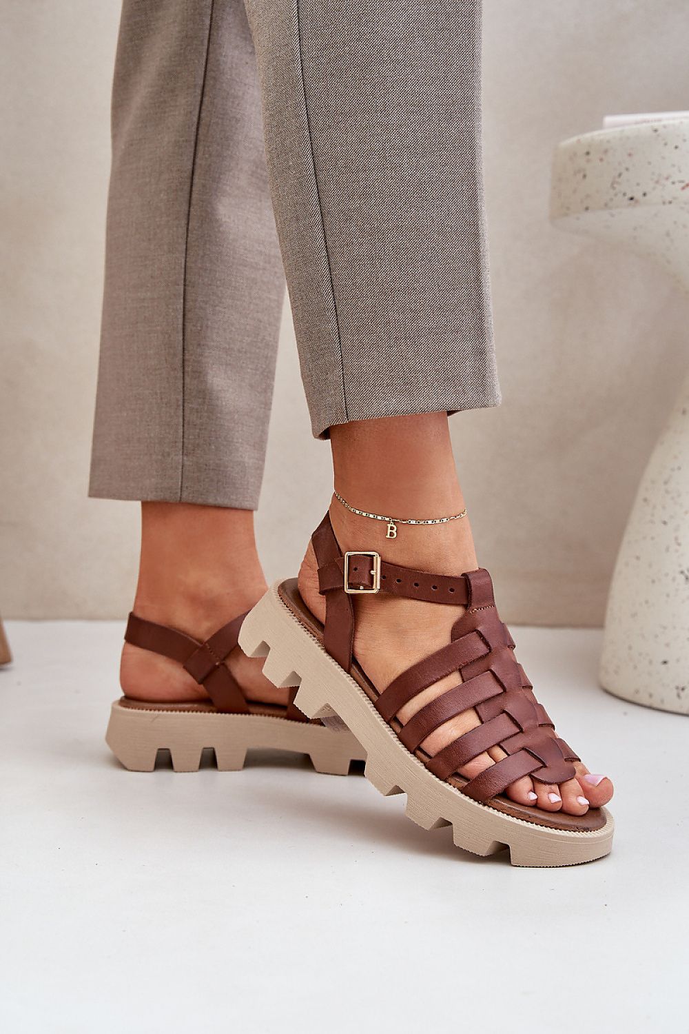 Sandals model 213474 Step in style