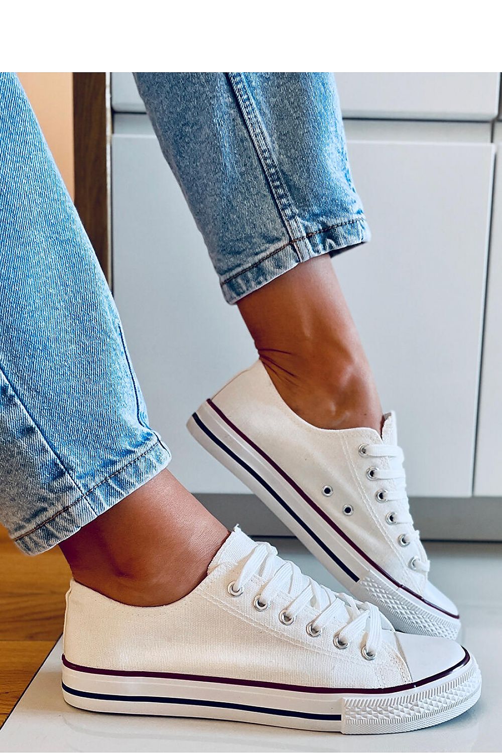  Sneakers model 170663 Inello 